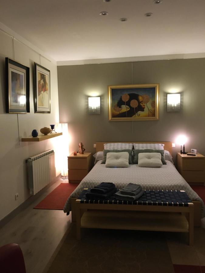 La Chambre Des Amis Parthenay Luaran gambar